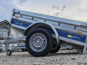VESTA LIGHT 17 KIP LAKA AUTO PRIKOLICA