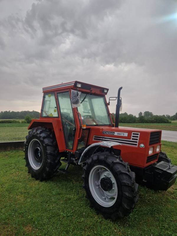 Traktor FIAT 8075