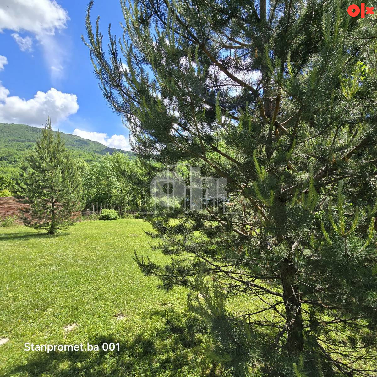 Vikend kuća uređeno zemljište 1000m2 Ilovice Trnovo 15