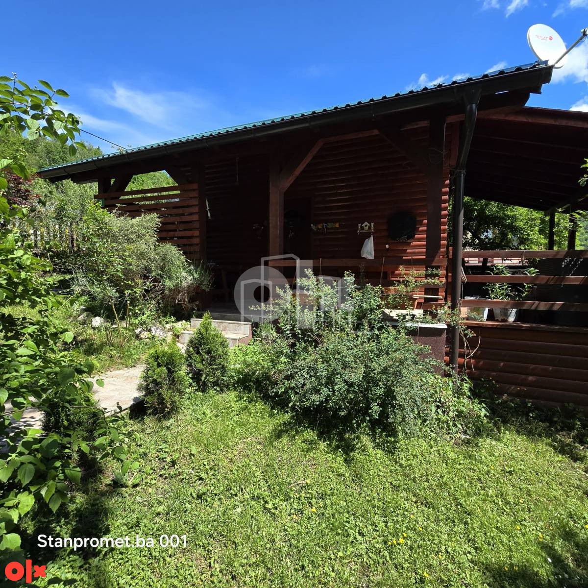 Vikend kuća uređeno zemljište 1000m2 Ilovice Trnovo 24
