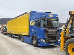 Scania 460R s prikolicom (LICITACIJA)