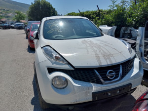 Vozilo u dijelovima NISSAN JUKE SPORT 2010 1.6T benzin