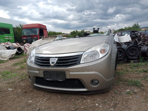 DACIA SANDERO 1.4 benzin 2009 | dijelovi limarije i mehanike