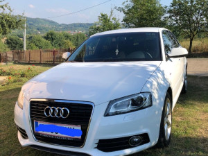 Audi A3 Sportback S-LINE