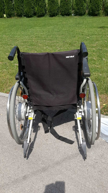 Elektricna invalidska kolica   Alber E-fix
