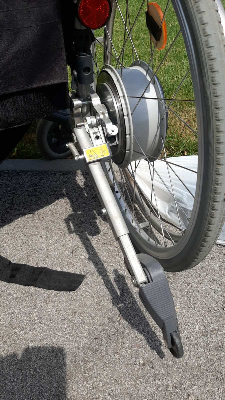 Elektricna invalidska kolica   Alber E-fix