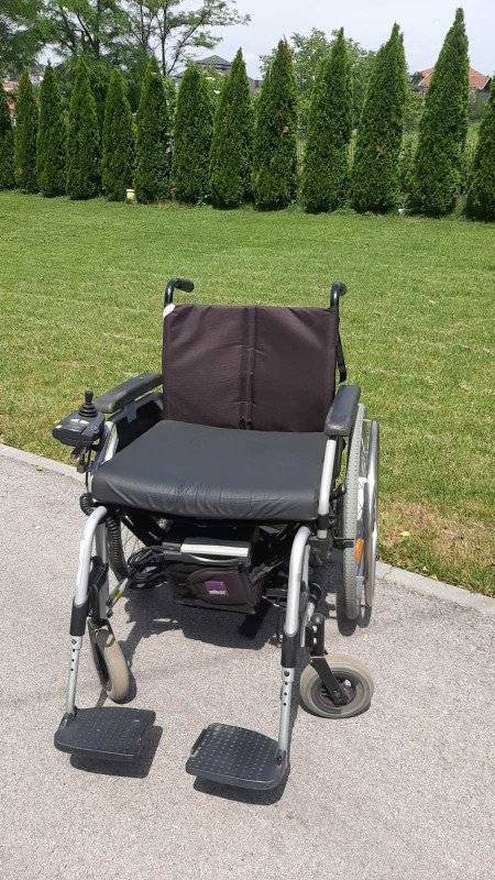 Elektricna invalidska kolica   Alber E-fix