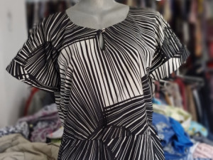 Ženska haljina vel 42