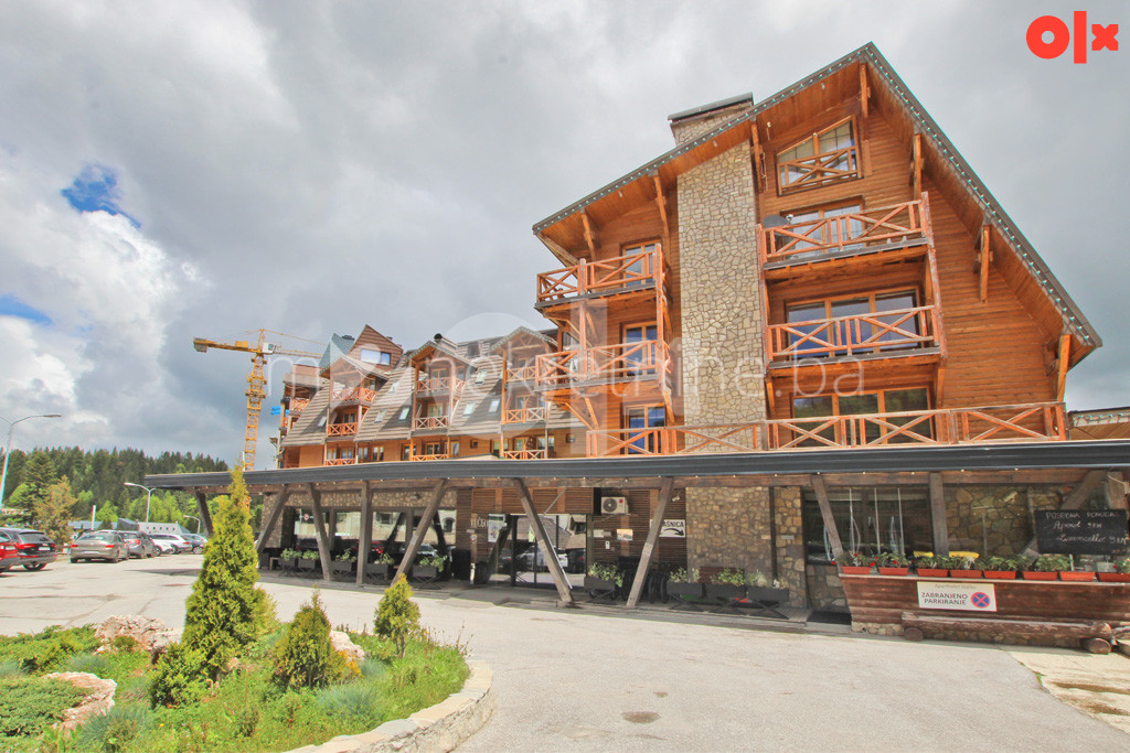 m2: Jahorina, Vučko. Četverosoban apartman 73m2
