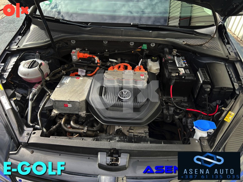 Volkswagen Golf VII e-Golf LED NaviPro CCS LightAss
