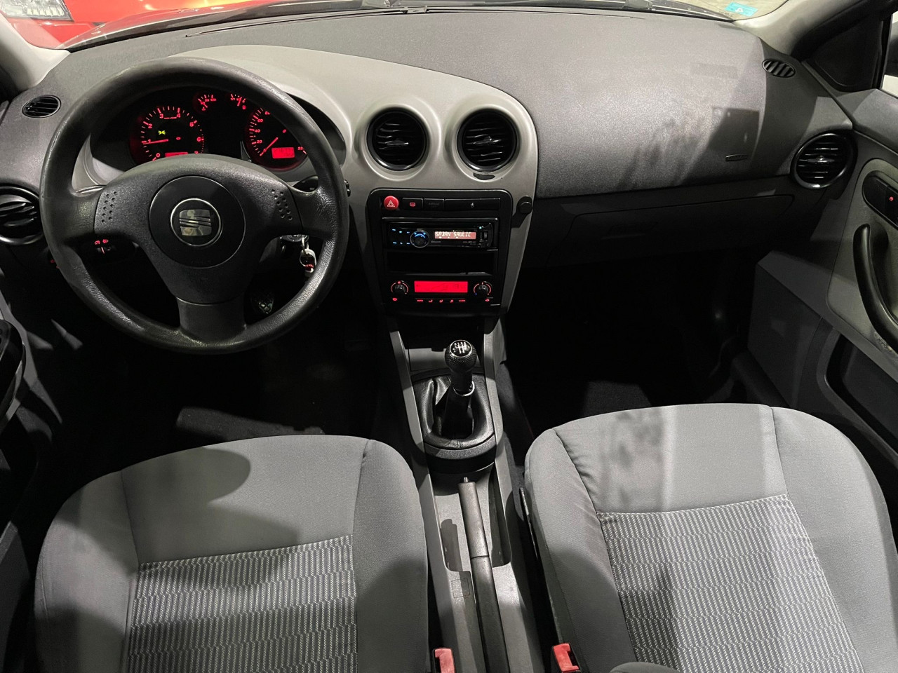 SEAT CORDOBA 1,4 MPI , 2003 GODINA, KLIMA