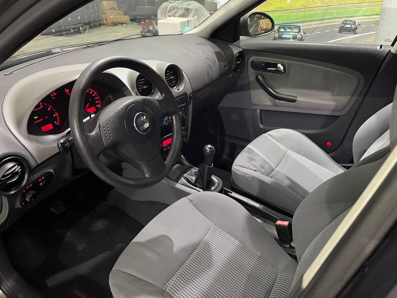 SEAT CORDOBA 1,4 MPI , 2003 GODINA, KLIMA
