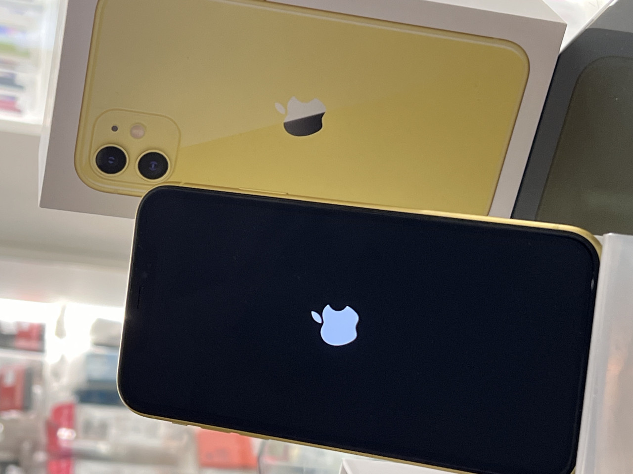 apple-iphone-11-64gb-polovan-mobiteli-olx-ba