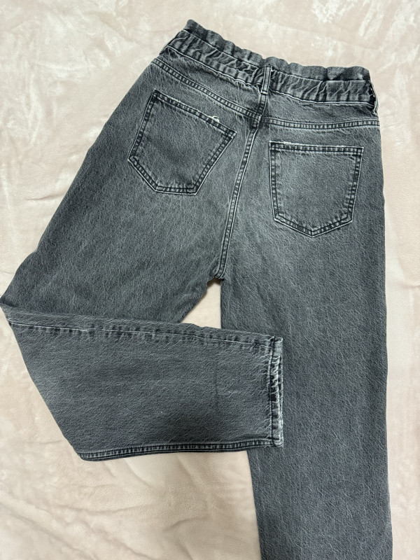 Ženske farmerice Mom Pull&Bear