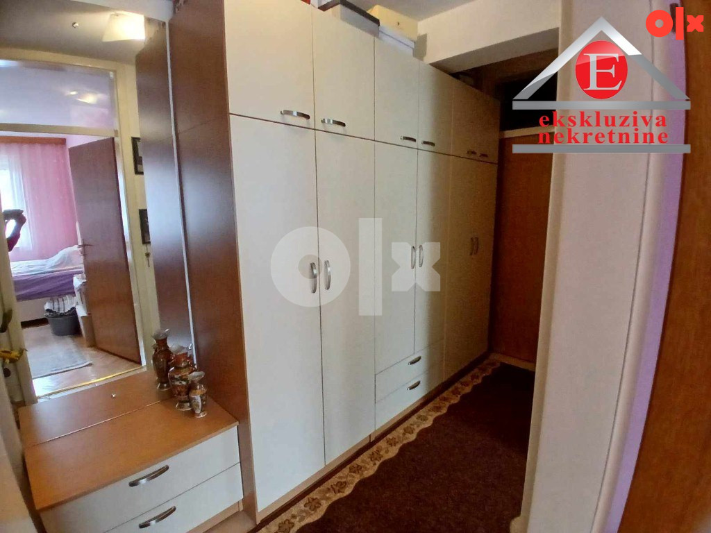- CENTAR -Namješten stan površine 45 m2 ID 3839/DŠ 6