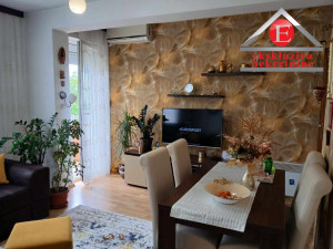 - CENTAR -Namješten stan površine 45 m2 ID 3839/DŠ photo 3