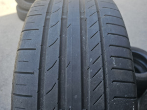 Prodajem 4 gume 235 50 18 Continental 6mm