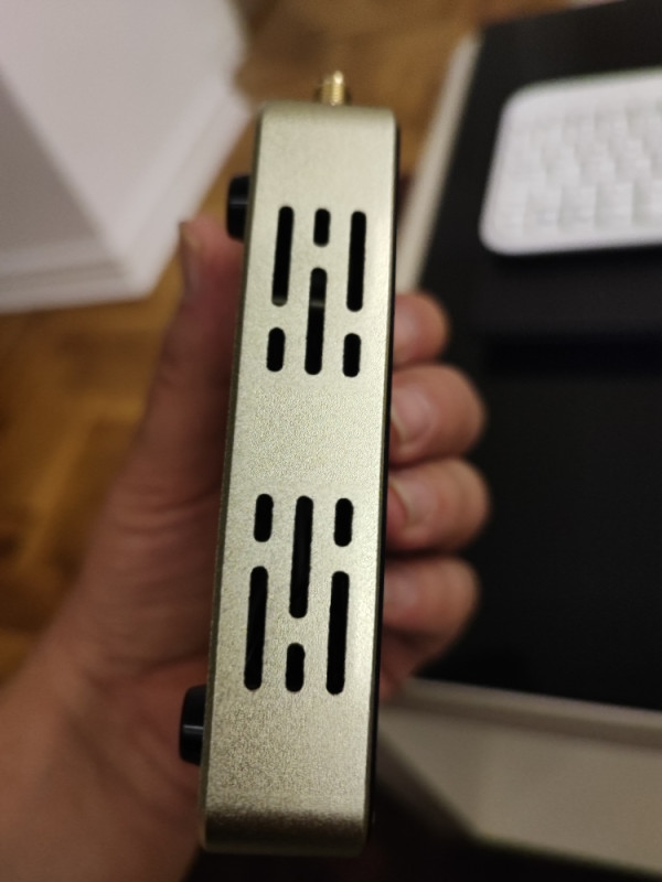 Tv box Amlogic X96 X10 S928X-j 8Gb LPDDR4 Ram najnoviji Tv box!