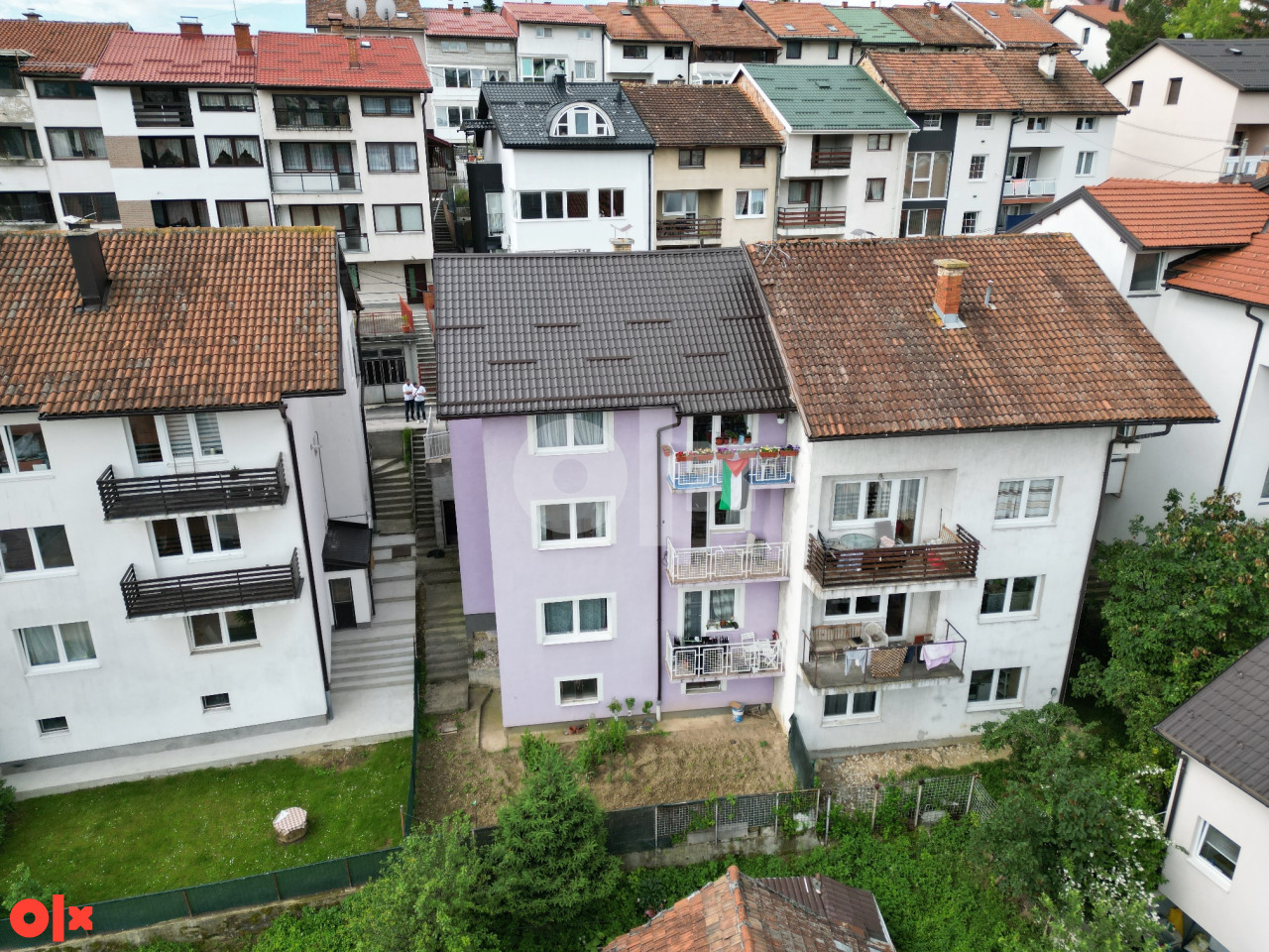 NN Nekretnine : Kuća sa 3 etaže - Velešići
