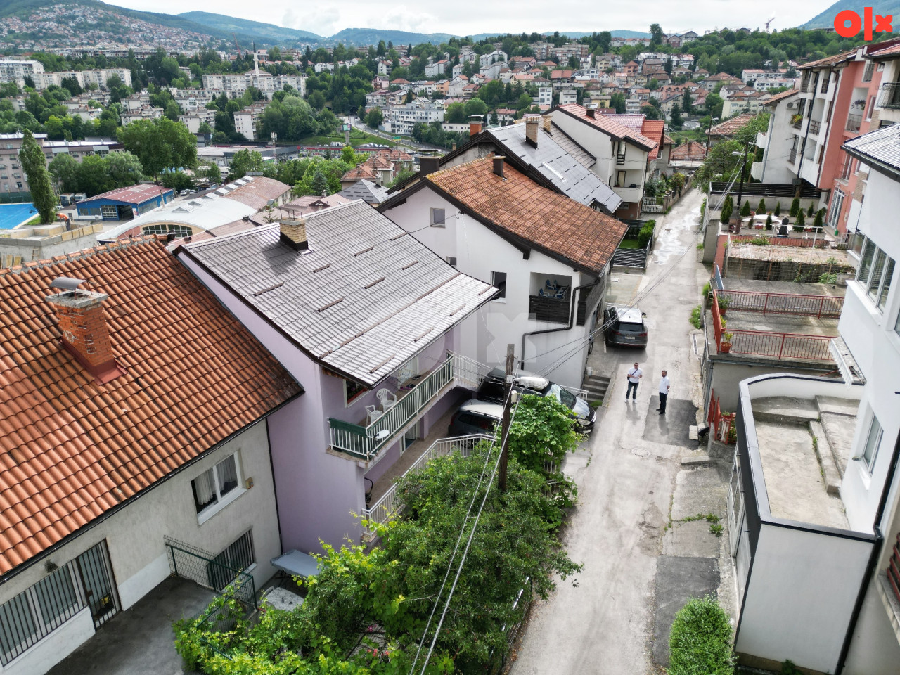NN Nekretnine : Kuća sa 3 etaže - Velešići 10