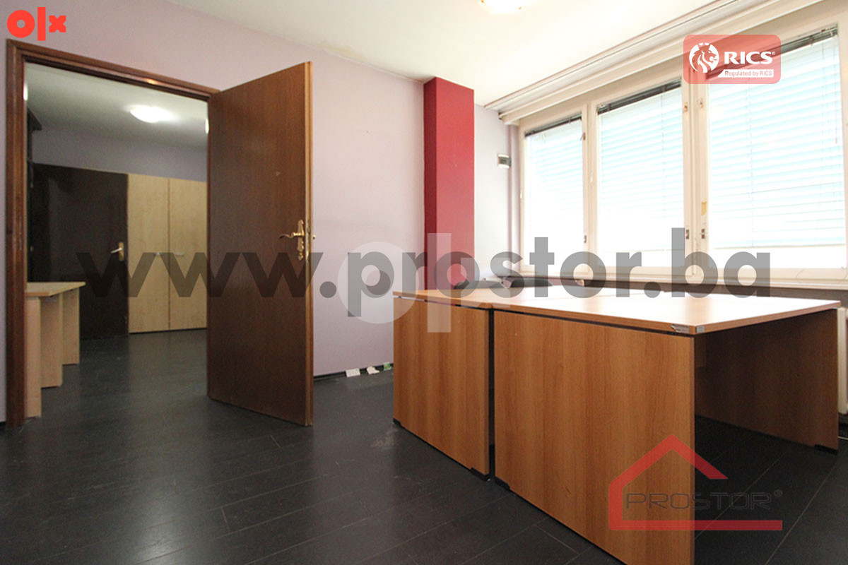 PROSTOR izdaje: Poslovni prostor, 200m2, ul. Ferhadija 4