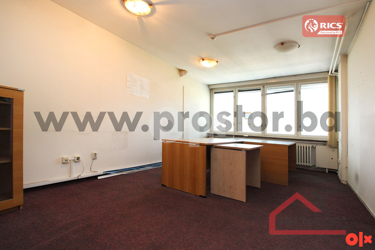 PROSTOR izdaje: Poslovni prostor, 200m2, ul. Ferhadija 7