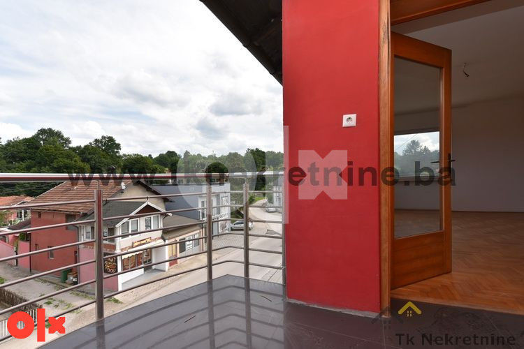 PURAČIĆ - CENTAR! Četverosoban stan površine 123 m2 5