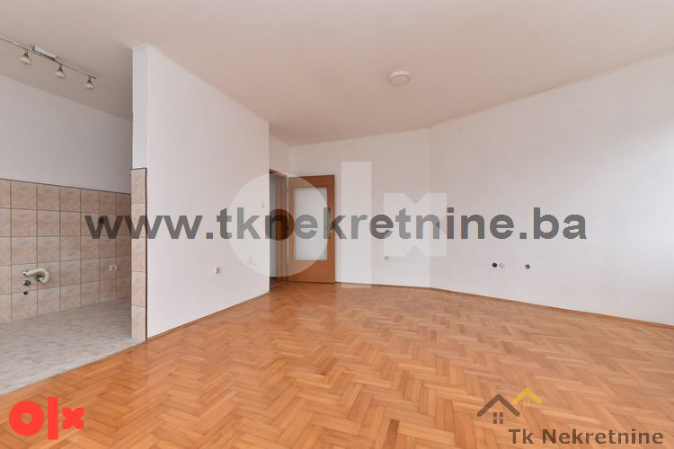 PURAČIĆ - CENTAR! Četverosoban stan površine 123 m2 7