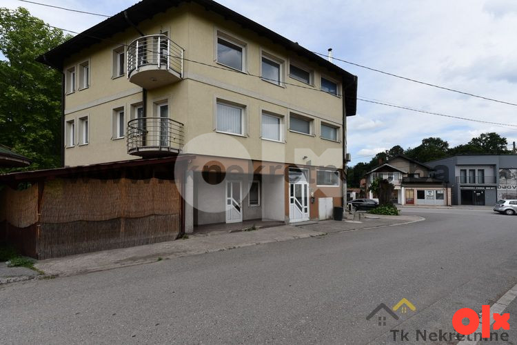 PURAČIĆ - CENTAR! Četverosoban stan površine 123 m2 16