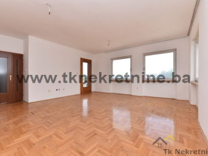 PURAČIĆ - CENTAR! Četverosoban stan površine 123 m2 photo 2