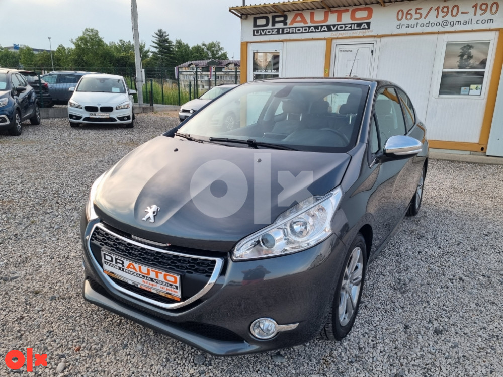 Peugeot 208 1.6hdi 84kw 2012gp *ALLURE*MEDIA*ALU*LED