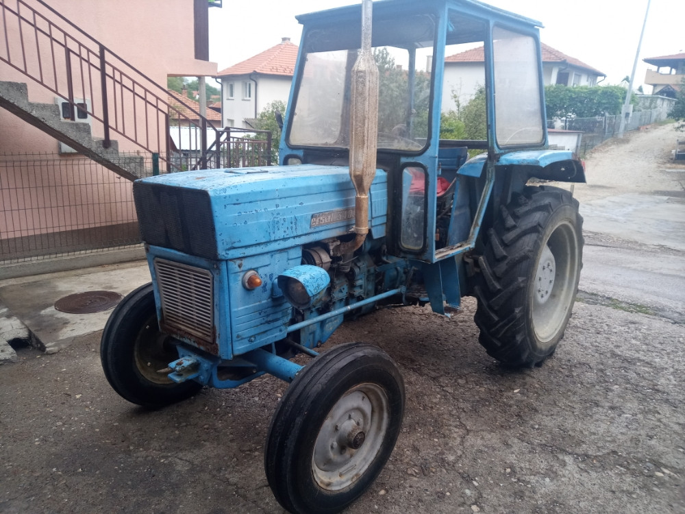 Traktor Universal 340 univerzal fiat store