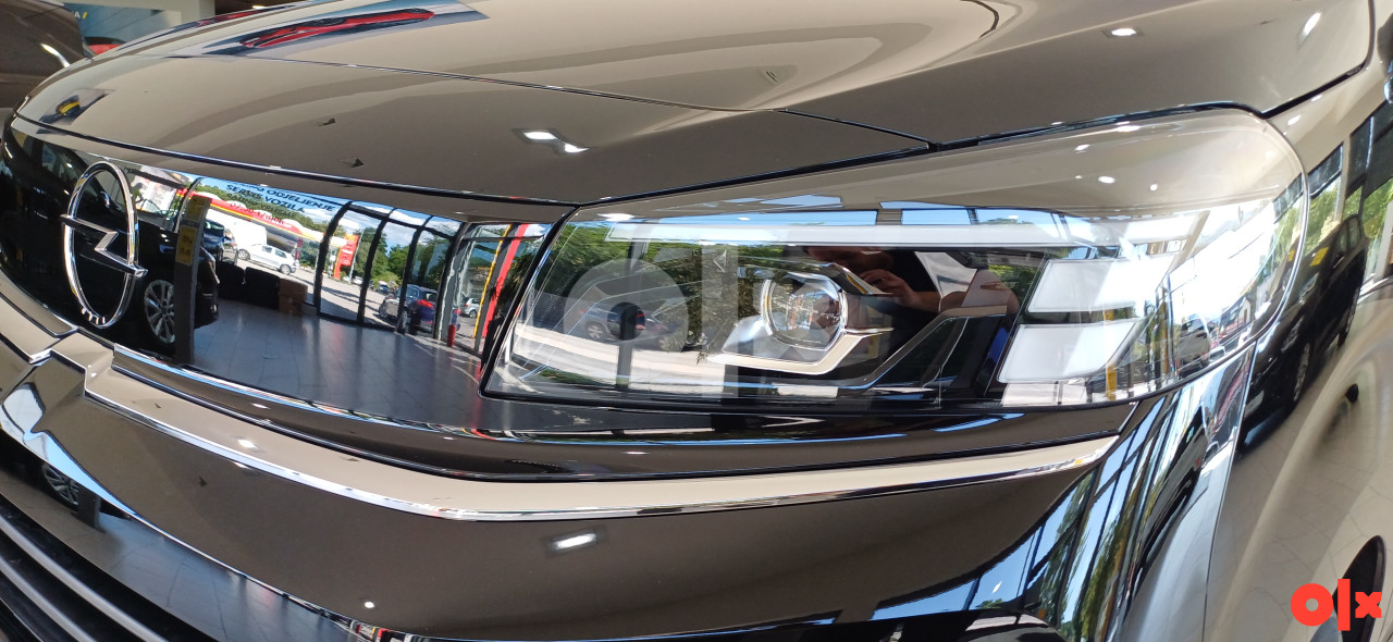 Opel Zafira Life 2024