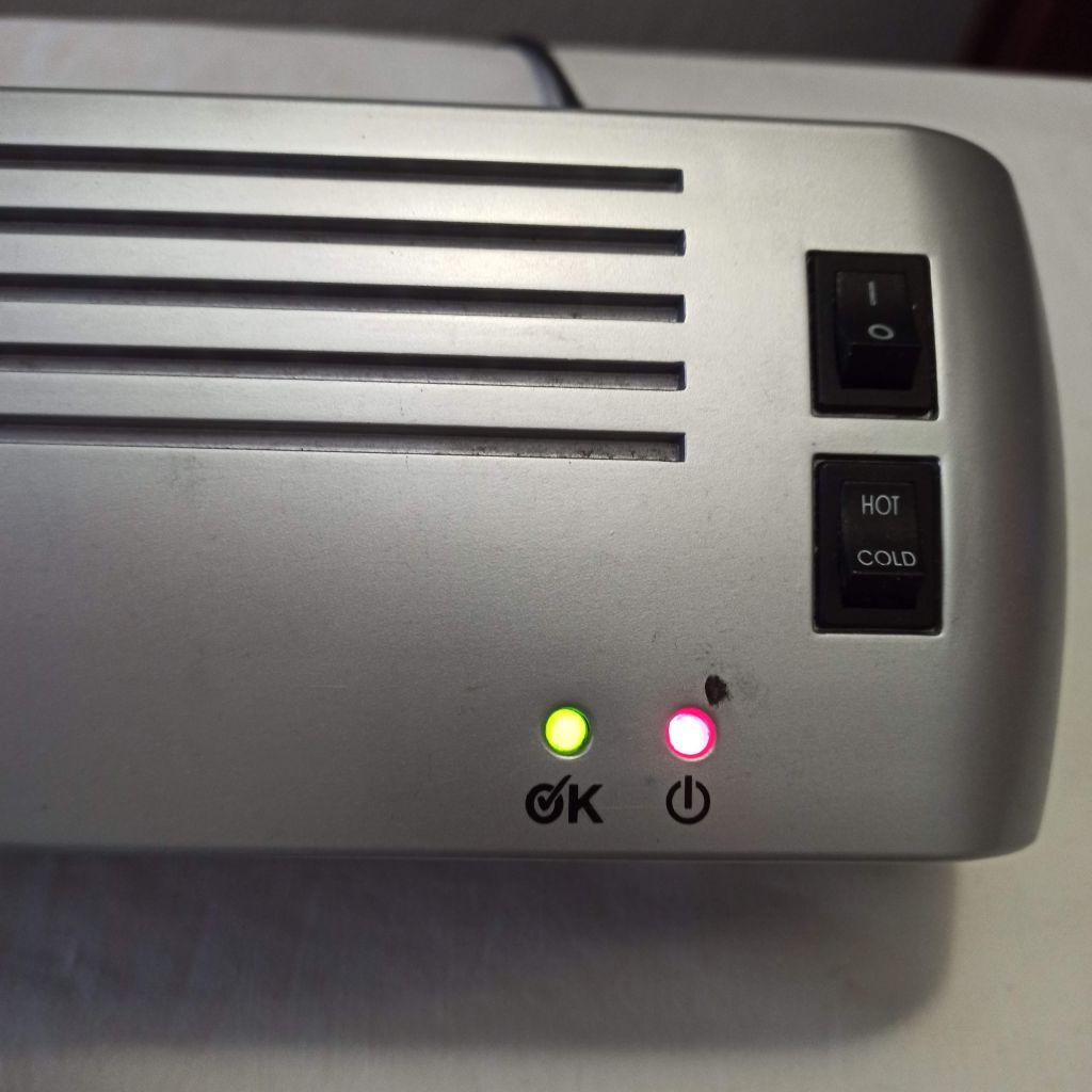 Laminator / Plastifikator A4