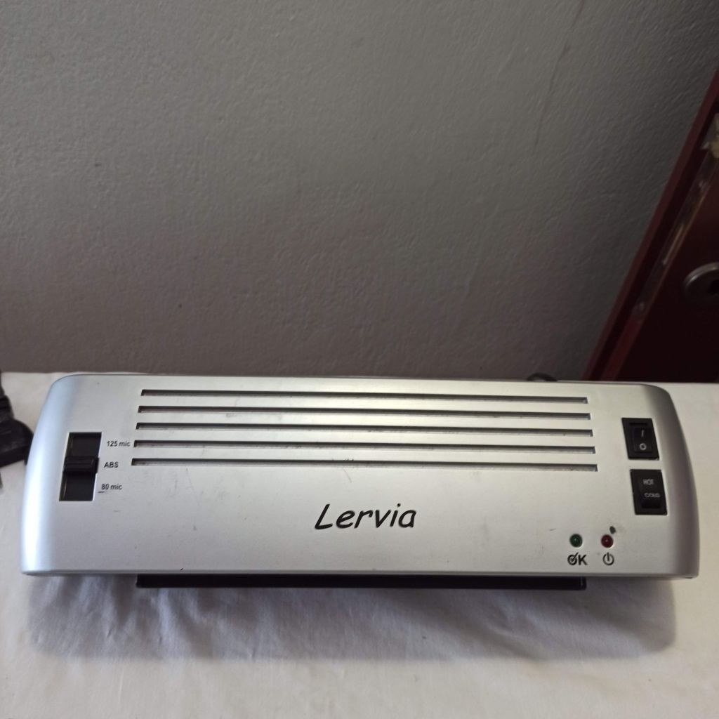 Laminator / Plastifikator A4