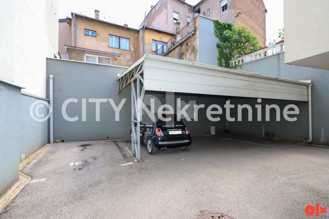 Četverosoban stan sa parkingom - Stari grad - 165 m2