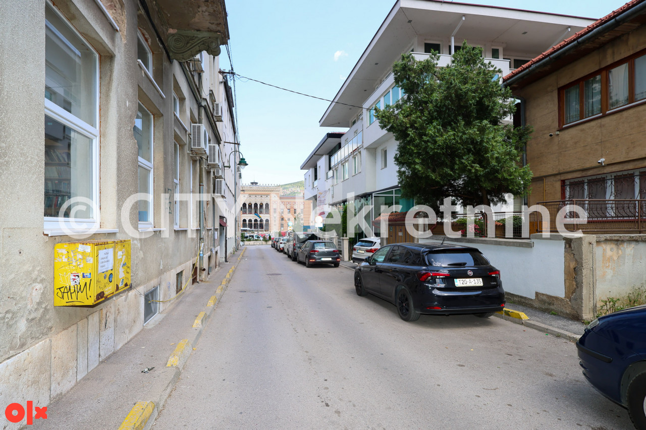 Četverosoban stan sa parkingom - Stari grad - 165 m2