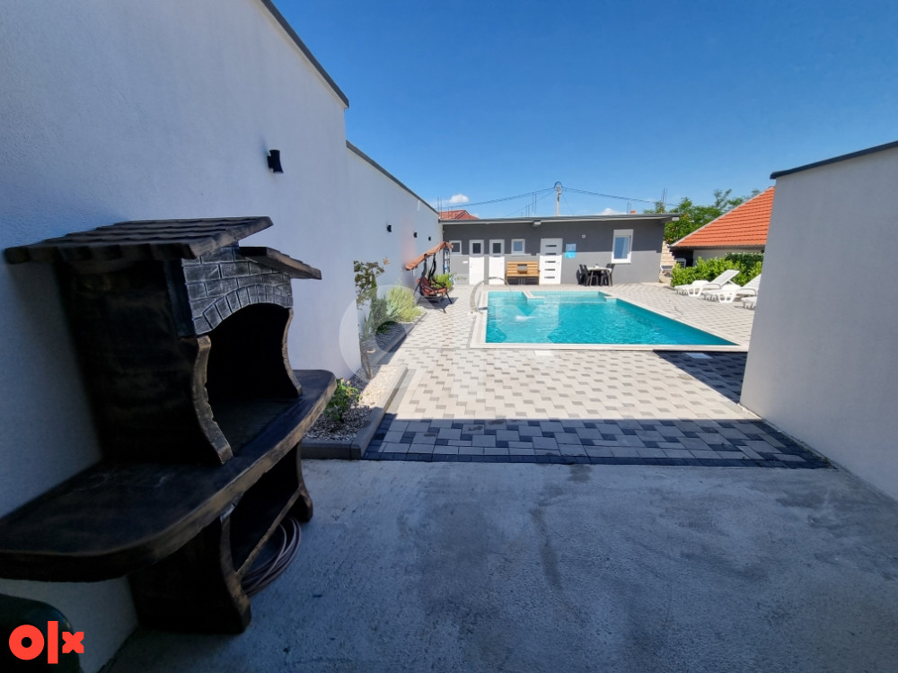 Apartman sa privatnim bazenom ( kuca , vikendica , villa , Blagaj 2