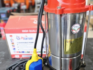 PUMPA ZA VODU ASAMAN GERMANY h-max 35m SA PLOVKOM