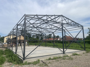 Metalna konstrukcija 20x10x4m