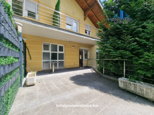 TOTAL PRO / Kuća  400m2 / Bjelave