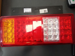 STOP LAMPA LED 24V PRIKOLICA KAMION SA NOSACEM