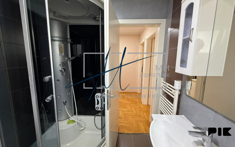 ŠIP | Stan 86m2 | Dejzina Bikića | Centar 12