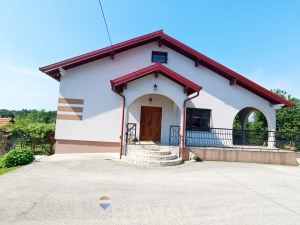 Imanje 42dN,kuća,voćnjaci,pašnjaci u Babanovcima-Prnjavor photo 5