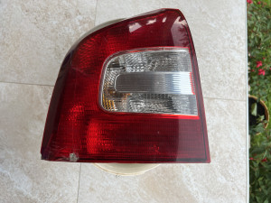 Štop svjetlo škoda octavia A6 karavan 2009-2012 štopa lijeva