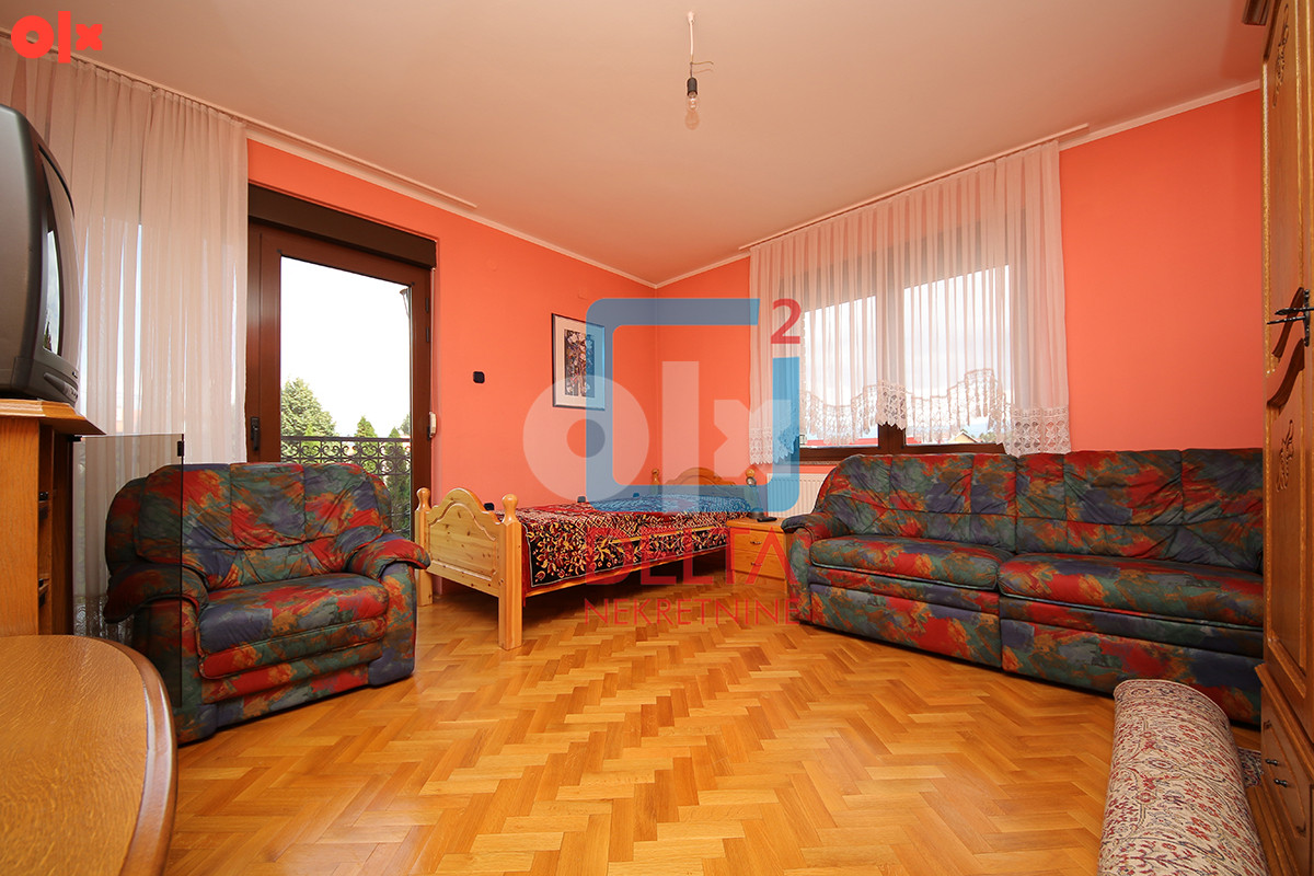 Kuća na parceli od 756m2 i poslovnim objektom / Otes / Ilidža 13