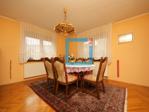 Kuća na parceli od 756m2 i poslovnim objektom / Otes / Ilidža photo 4