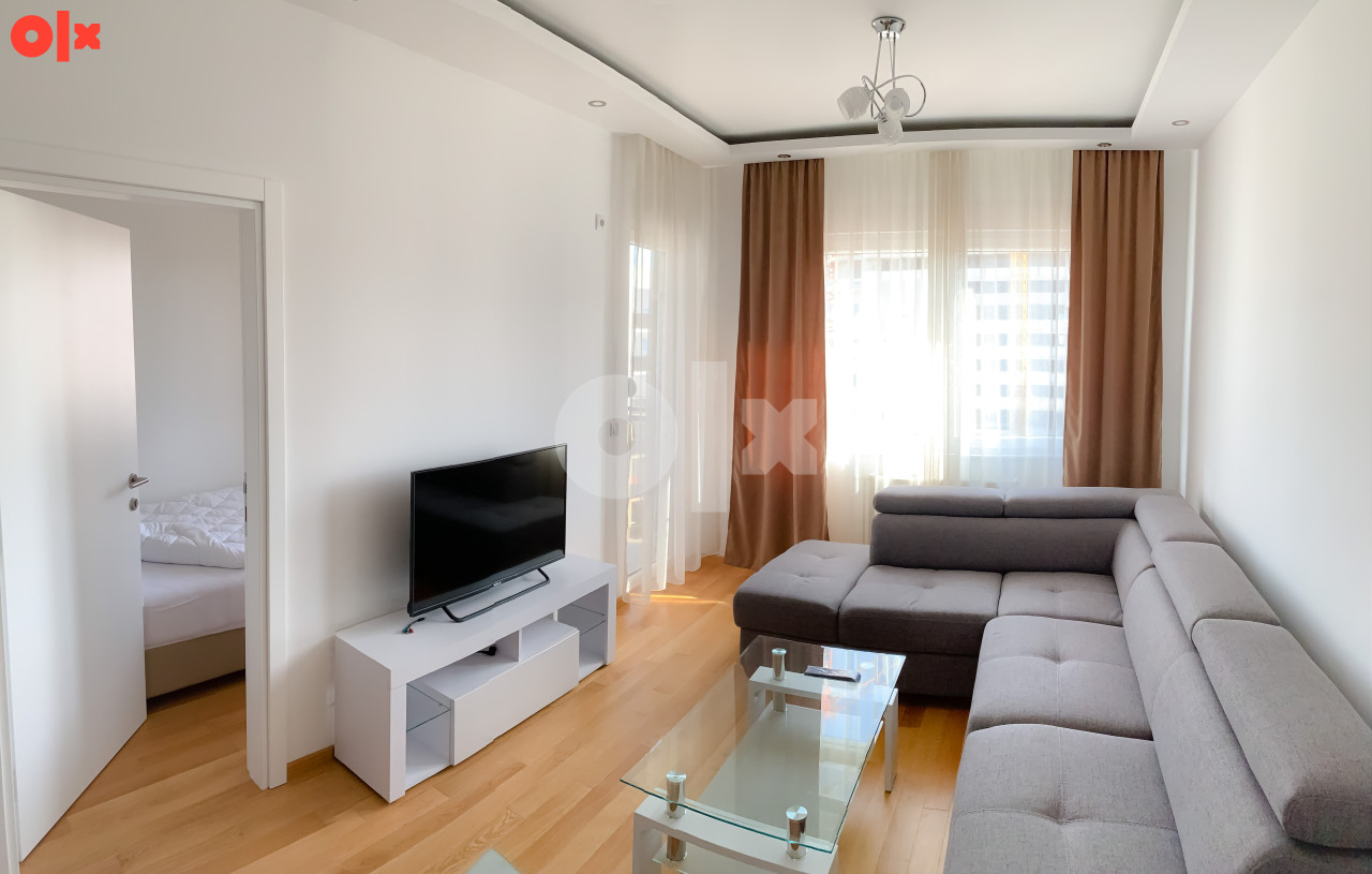 Lux jednoiposoban stan Banja Luka, Centar-Nova Varoš
