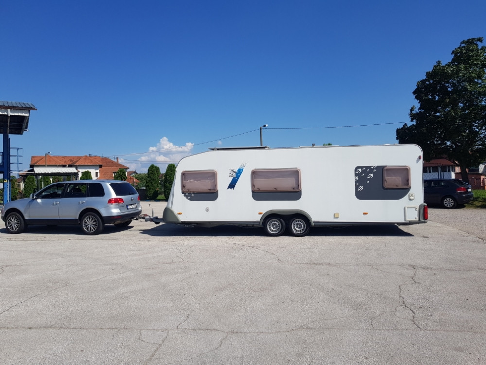 Kamp prikolica knaus uvezena ocarinjena reg bih papiri