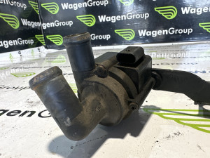 Pomocna pumpa vode Volkswagen Golf 6 (fotografija 2)